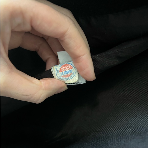 Braefair Vintage 100% Wool Black Union Made Pea Coat With Black Velvet Lapel - Picture 4 of 6